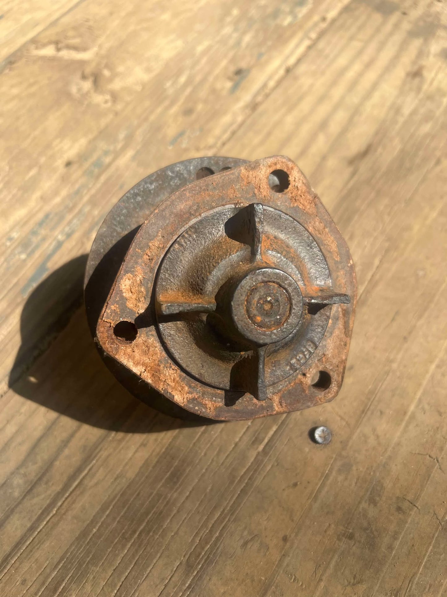 Triumph Spitfire Water Pump Impeller & Pulley Assy OEM 1972-80