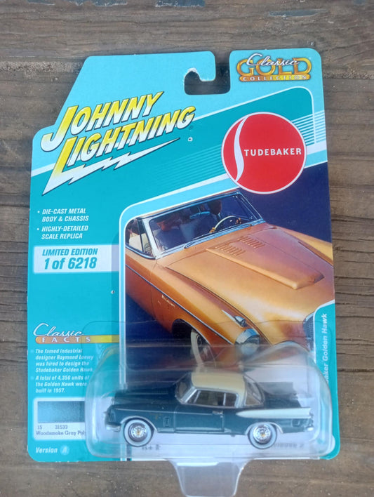 Johnny Lightning 2021 R 2 Woodsmoke Gray 1957 Studebaker Golden Hawk NEW